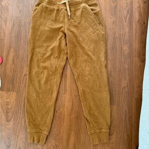 Lululemon textured joggers